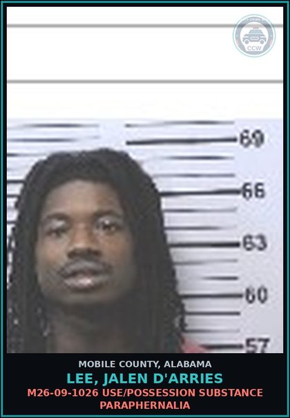 CCW arrest card for LEE, JALEN D'ARRIES in Mobile County: M26-09-1026 USE/POSSESSION DRUG PARAPHERNALIA