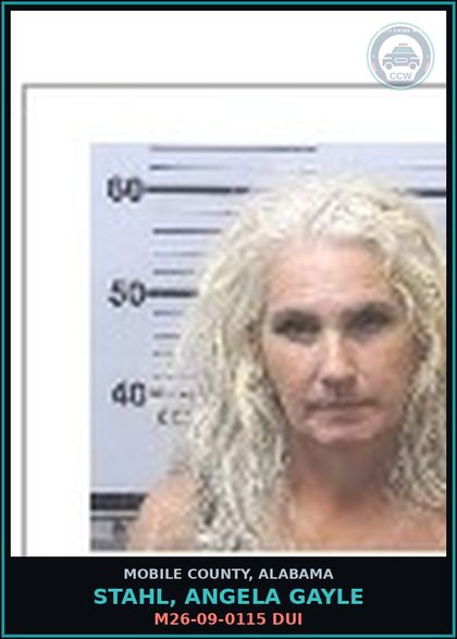 CCW arrest card for STAHL, ANGELA GAYLE in Mobile County: M26-09-0115 POSSESSION contr substance
