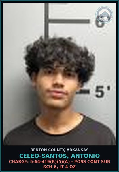 CCW arrest card for Celeo-Santos, Antonio in Benton County: Charge: 5-64-419(b)(5)(A) - POSS CONT SUB SCH 6, LT 4 OZ