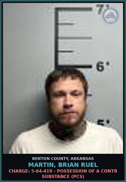 CCW arrest card for Martin, Brian Ruel in Benton County: Charge: 5-64-419 - Possession Of A contr substance (PCS)
