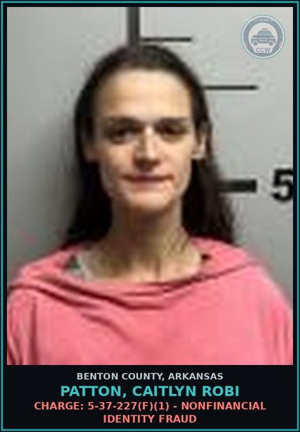 CCW arrest card for Patton, Caitlyn Robi in Benton County: Charge: 5-54-119 - FURNISHING, POSSESSING, OR USING PROHIBITED ARTICLES