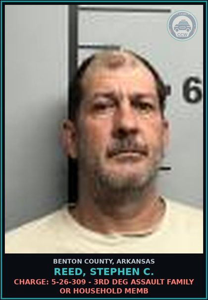 CCW arrest card for Reed, Stephen C. in Benton County: Charge: 5-26-309 - 3RD DEG ASSAULT FAMILY OR HOUSEHOLD MEMB