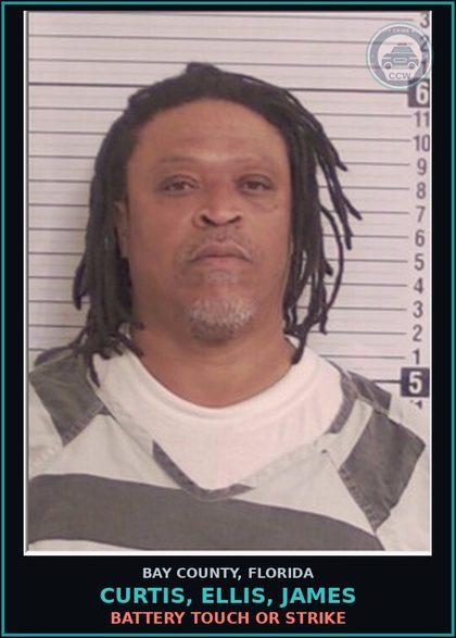 CCW arrest card for CURTIS, ELLIS, JAMES in Bay County: BATTERY TOUCH OR STRIKE