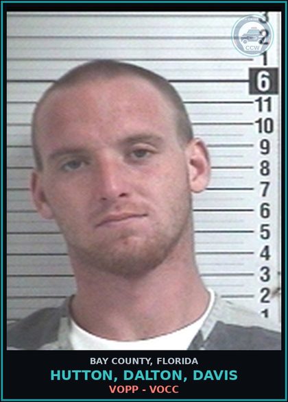 CCW arrest card for HUTTON, DALTON, DAVIS in Bay County: VOPP - VOCC
