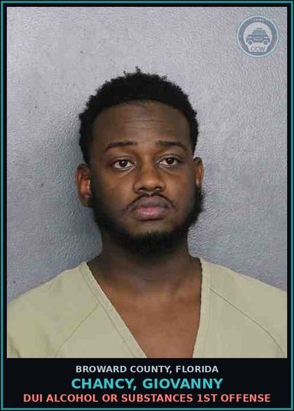 CCW arrest card for CHANCY, GIOVANNY in Broward County: FAIL TO STOP REMAIN ACCDNT INVOLV NON-SER INJRY