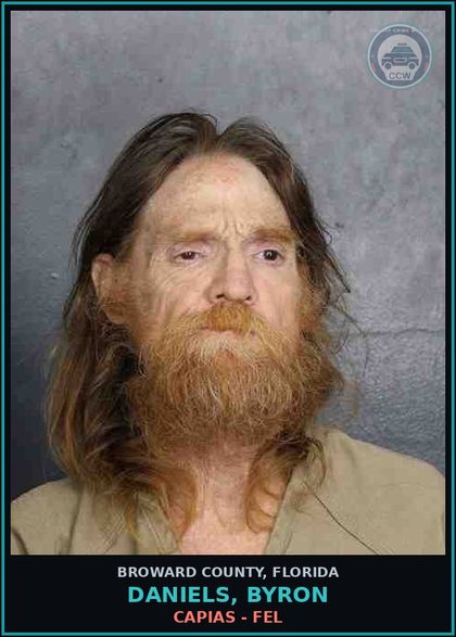 CCW arrest card for DANIELS, BYRON in Broward County: CAPIAS - FEL