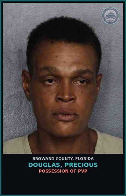 CCW arrest card for DOUGLAS, PRECIOUS in Broward County: CAPIAS - FEL