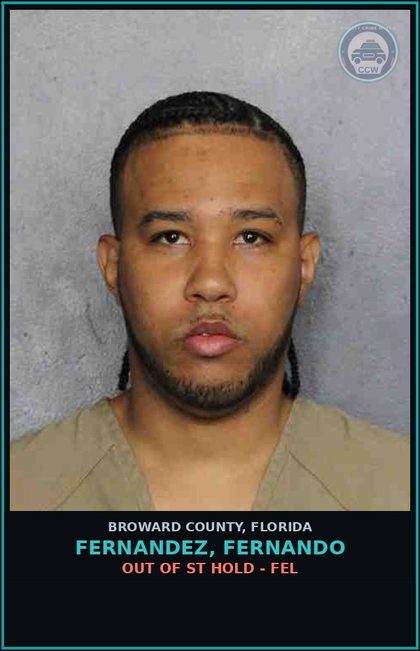 CCW arrest card for FERNANDEZ, FERNANDO in Broward County: OUT OF ST HOLD - FEL