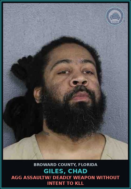 CCW arrest card for GILES, CHAD in Broward County: POSS OF WEAPON OR AMMO BY CONVICTED FLA FELON