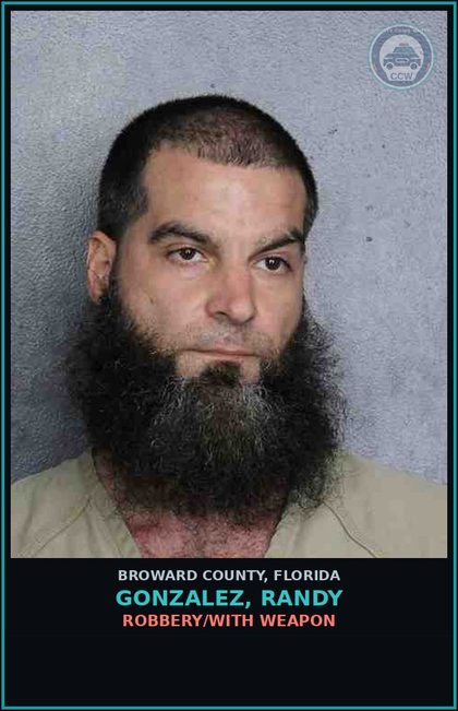 CCW arrest card for GONZALEZ, RANDY in Broward County: ROBBERY/WITH WEAPON