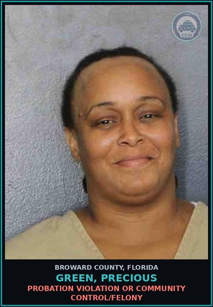 CCW arrest card for GREEN, PRECIOUS in Broward County: DISTRIBUTE/DELIVER COCAINE