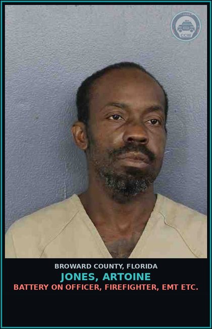 CCW arrest card for JONES, ARTOINE in Broward County: CAPIAS - FEL