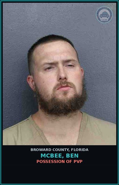 CCW arrest card for MCBEE, BEN in Broward County: OUT OF CO HOLD - FEL