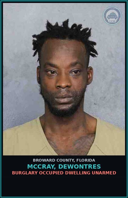 CCW arrest card for MCCRAY, DEWONTRES in Broward County: DISOBEY/AVOID RED LIGHT       