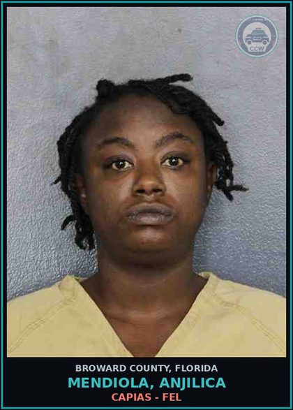 CCW arrest card for MENDIOLA, ANJILICA in Broward County: CAPIAS - FEL