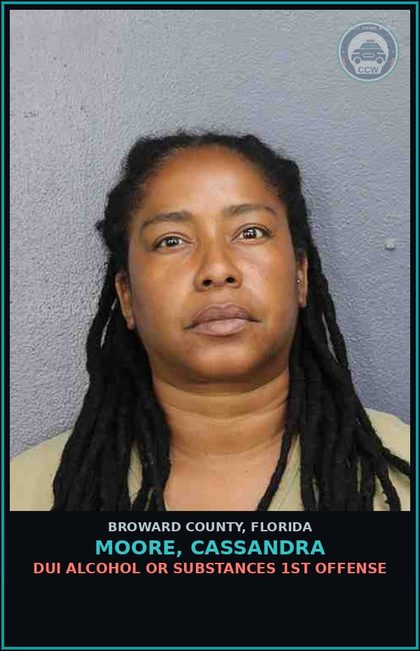 CCW arrest card for MOORE, CASSANDRA in Broward County: FALSE ID GIVEN TO LEO