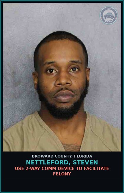 CCW arrest card for NETTLEFORD, STEVEN in Broward County: POSSESSION OF COCAINE