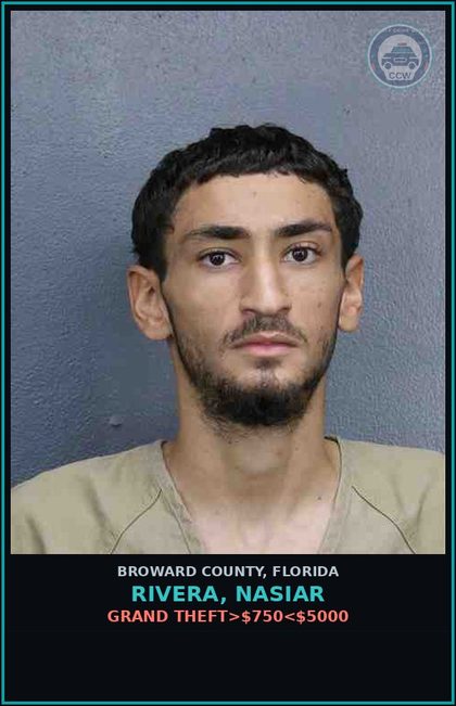 CCW arrest card for RIVERA, NASIAR in Broward County: PROBATION VIOLATION OR COMMUNITY CONTROL/FELONY