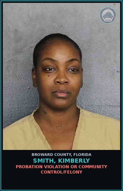 CCW arrest card for SMITH, KIMBERLY in Broward County: EXPIRED MTR VEH REGISTRATION OVER 6 MONTHS 1ST OFF