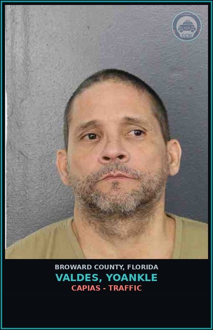 CCW arrest card for VALDES, YOANKLE in Broward County: CAPIAS - TRAFFIC
