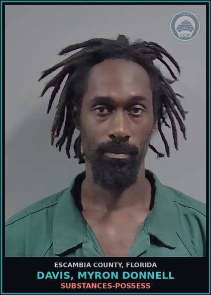 CCW arrest card for DAVIS, MYRON DONNELL in Escambia County: DRUGS-POSSESS