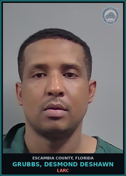 CCW arrest card for GRUBBS, DESMOND DESHAWN in Escambia County: LARC