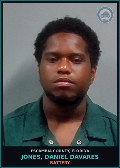 CCW arrest card for JONES, DANIEL DAVARES in Escambia County: BATTERY