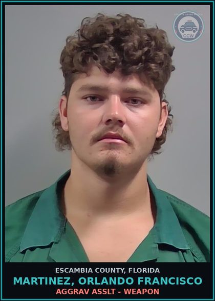 CCW arrest card for MARTINEZ, ORLANDO FRANCISCO in Escambia County: AGGRAV ASSLT - WEAPON