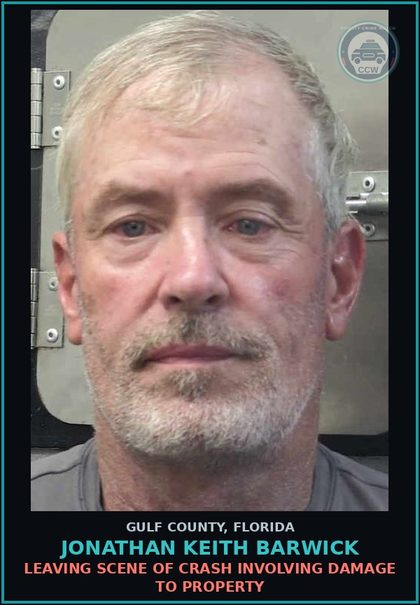 CCW arrest card for JONATHAN KEITH BARWICK in Gulf County: LEAVING SCENE OF CRASH INVOLVING DAMAGE TO PROPERTY