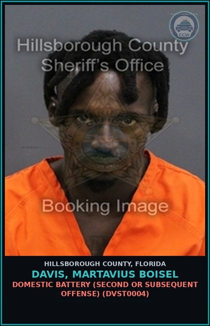 CCW arrest card for DAVIS, MARTAVIUS BOISEL in Hillsborough County: DOMESTIC BATTERY (SECOND OR SUBSEQUENT OFFENSE) (DVST0004)
