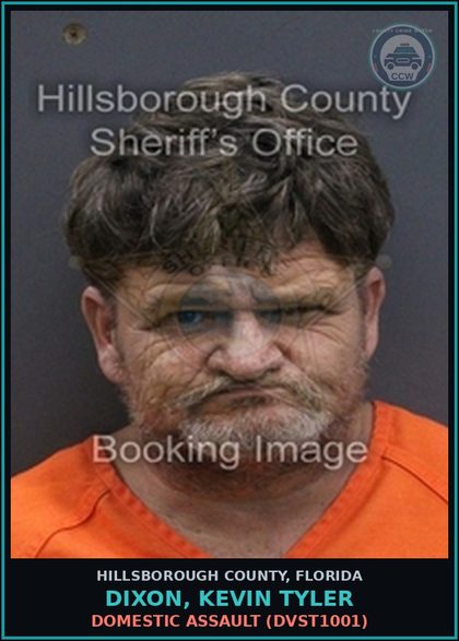 CCW arrest card for DIXON, KEVIN TYLER in Hillsborough County: DOMESTIC ASSAULT (DVST1001)