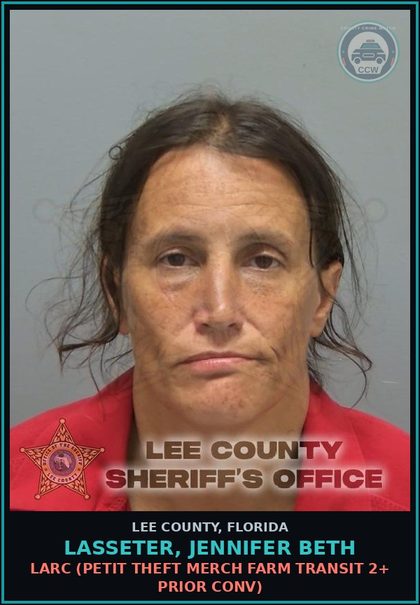 CCW arrest card for LASSETER, JENNIFER BETH in Lee County: LARC  (PETIT THEFT MERCH FARM TRANSIT 2+ PRIOR CONV)