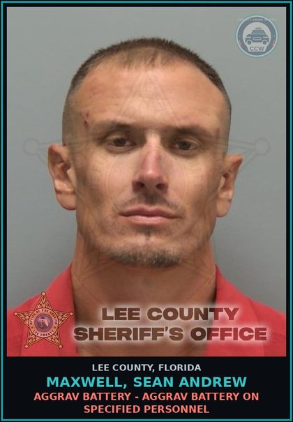 CCW arrest card for MAXWELL, SEAN ANDREW in Lee County: AGGRAV BATTERY - AGGRAV BATTERY ON SPECIFIED PERSONNEL