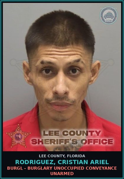 CCW arrest card for RODRIGUEZ, CRISTIAN ARIEL in Lee County: RESIST OFFICER - OBSTRUCT W/O VIOLENCE