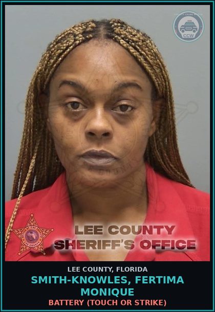 CCW arrest card for SMITH-KNOWLES, FERTIMA MONIQUE in Lee County: BATTERY  (TOUCH OR STRIKE)