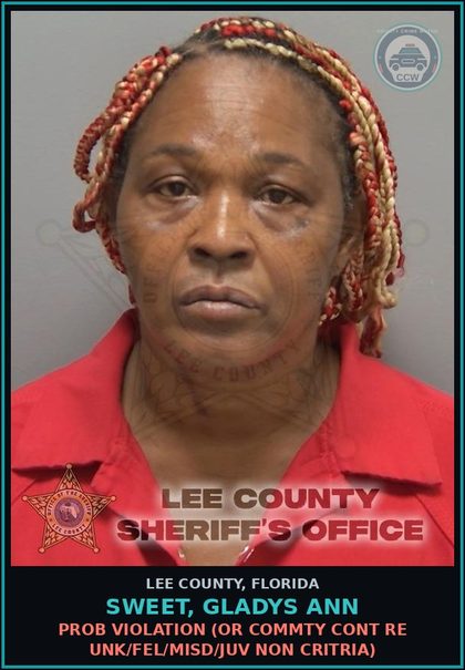 CCW arrest card for SWEET, GLADYS ANN in Lee County: PROB VIOLATION  (OR COMMTY CONT RE UNK/FEL/MISD/JUV NON CRITRIA)