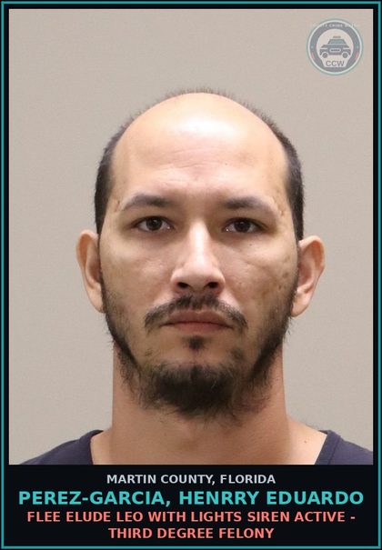 CCW arrest card for PEREZ-GARCIA, HENRRY EDUARDO in Martin County: FLEE ELUDE LEO WITH LIGHTS SIREN ACTIVE - Third Degree Felony