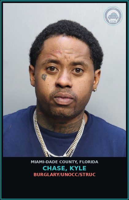 CCW arrest card for CHASE, KYLE in Miami-Dade County: BURGLARY/UNOCC/STRUC