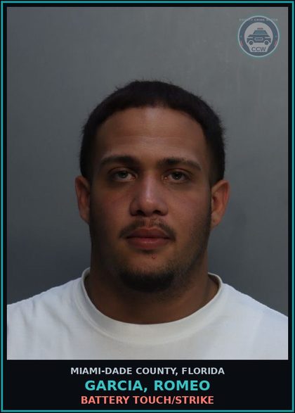 CCW arrest card for GARCIA, ROMEO in Miami-Dade County: BATTERY TOUCH/STRIKE