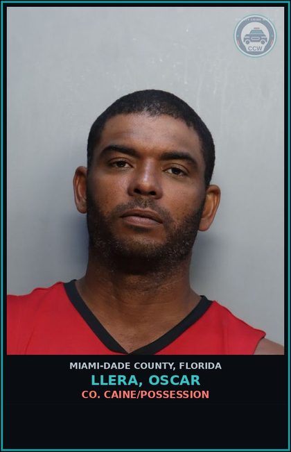 CCW arrest card for LLERA, OSCAR in Miami-Dade County: COCAINE/POSSESSION