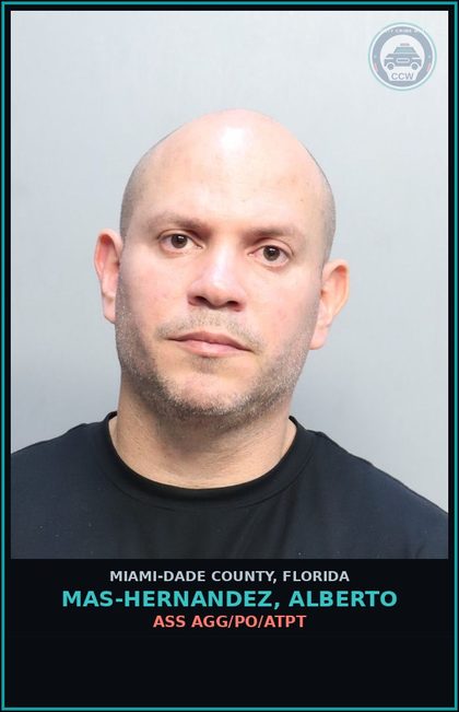 CCW arrest card for MAS-HERNANDEZ, ALBERTO in Miami-Dade County: ASS AGG/PO/ATPT