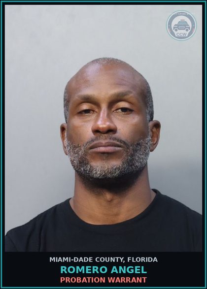 CCW arrest card for ROMERO ANGEL in Miami-Dade County: PROBATION WARRANT