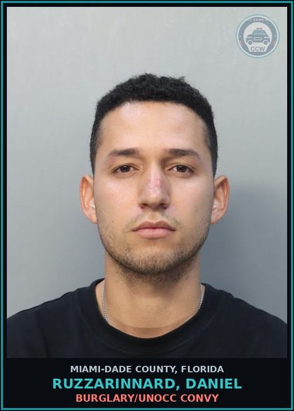 CCW arrest card for RUZZARINNARD, DANIEL in Miami-Dade County: BURGLARY/UNOCC CONVY