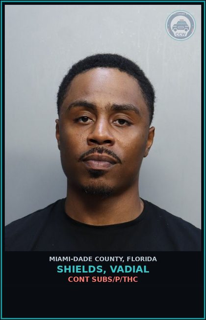 CCW arrest card for SHIELDS, VADIAL in Miami-Dade County: CONT SUBS/P/THC