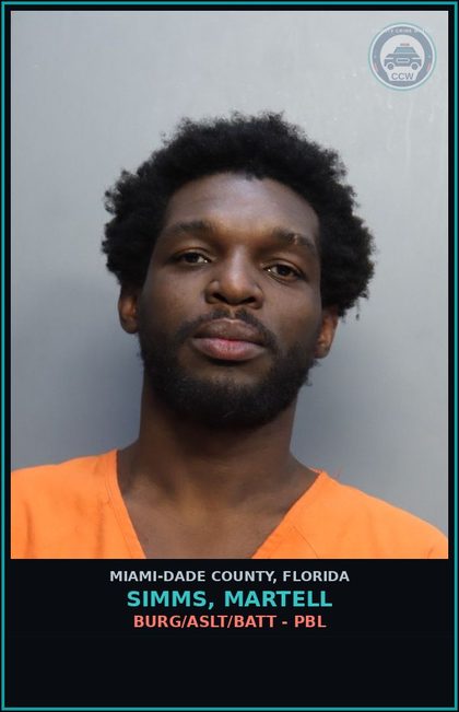 CCW arrest card for SIMMS, MARTELL in Miami-Dade County: BURG/ASLT/BATT - PBL