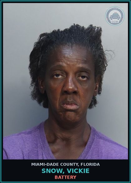 CCW arrest card for SNOW, VICKIE in Miami-Dade County: ROB/HM INV/AGG BATT