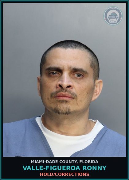 CCW arrest card for VALLE-FIGUEROA RONNY in Miami-Dade County: HOLD/CORRECTIONS