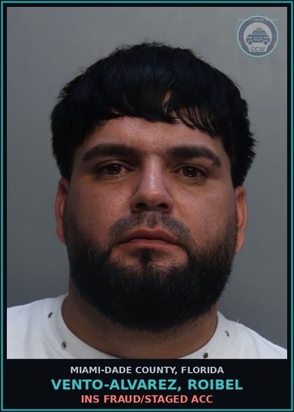CCW arrest card for VENTO-ALVAREZ, ROIBEL in Miami-Dade County: INS FRAUD/STAGED ACC