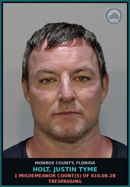 CCW arrest card for HOLT, JUSTIN TYME in Monroe County: 1 Misdemeanor Count(s) of 810.08.2b TRESPASSING