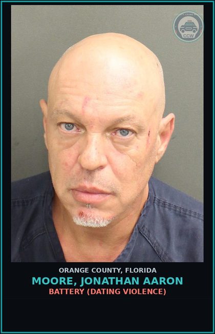 CCW arrest card for MOORE, JONATHAN AARON in Orange County: BATTERY (DATING VIOLENCE)